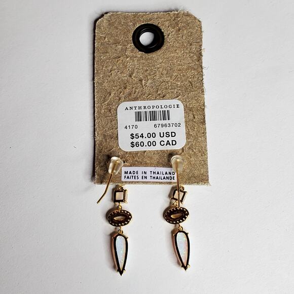 Anthropologie 3 tiered stone 1 drop Hook earrings Gold over brass New with Tags - Picture 5 of 5
